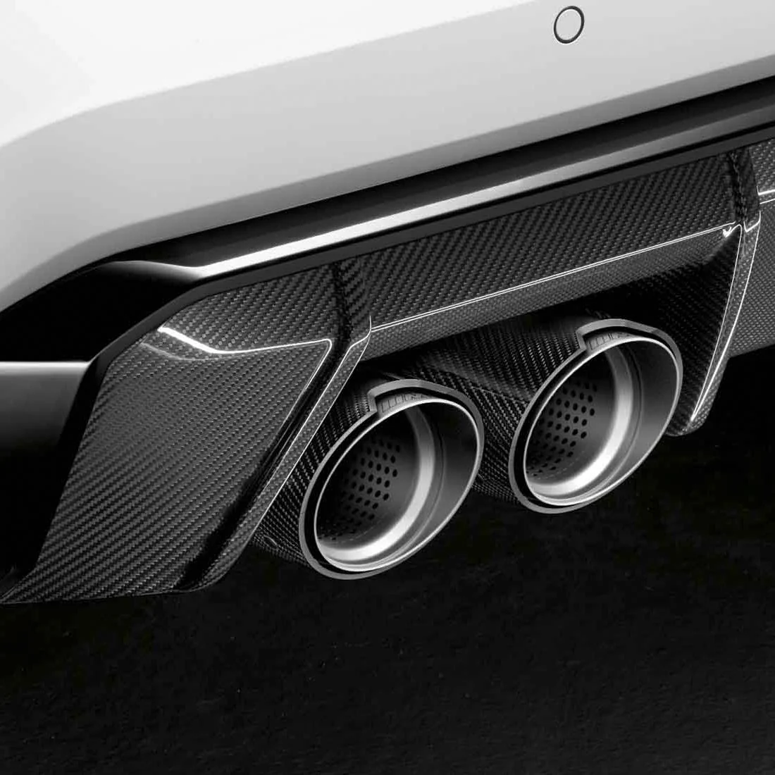 M Exhaust
